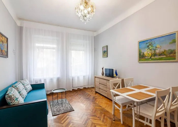 Apartment 2 кім подобово на вулиці ткацькій 8, на 5 осіб - бічна замарстинівської новобуд авалон *